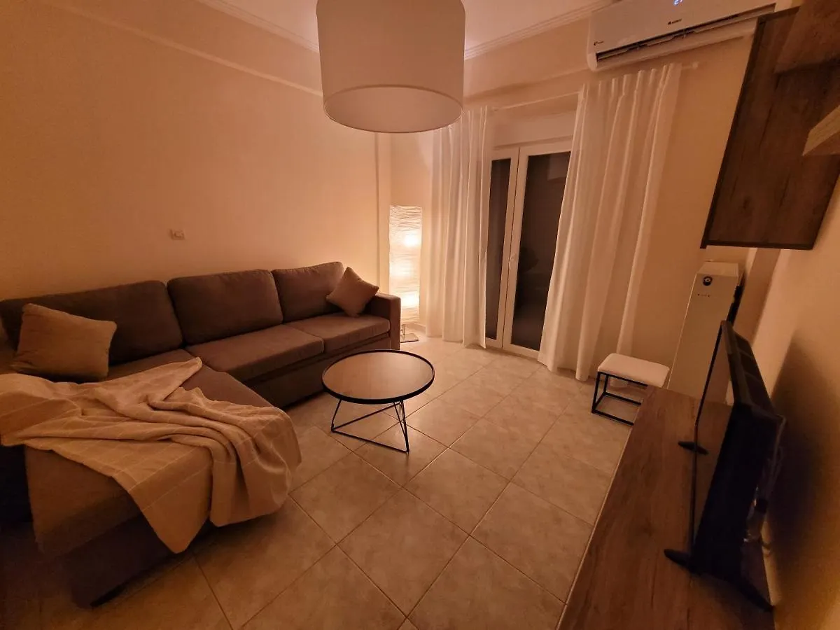 Anris & Dianas Dom - In A Quiet Part Of The Center Apartment Kallithea  0*, Kallithea (Chalkidiki) Greece
