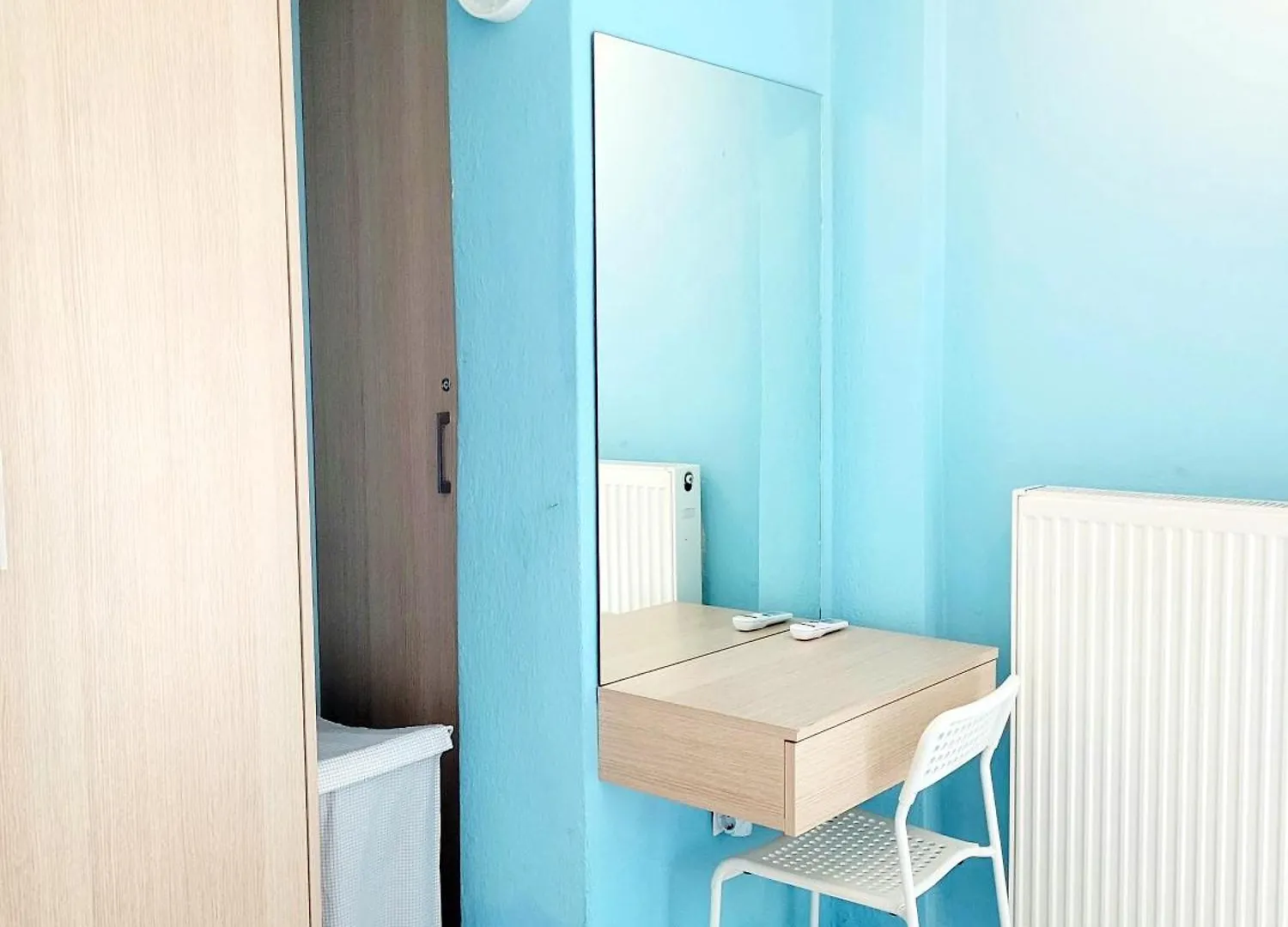 Anris & Dianas Dom - In A Quiet Part Of The Center Apartment Kallithea  Greece